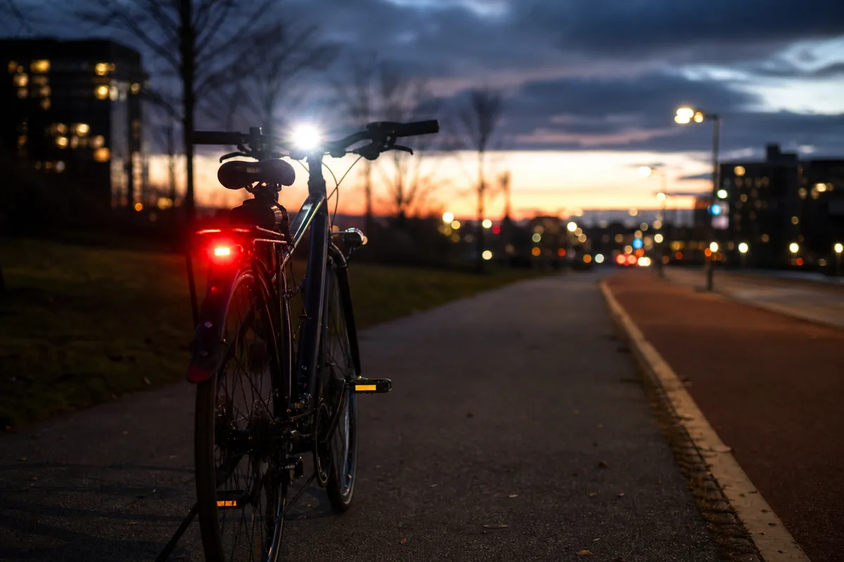 Fahrradbeleuchtung: Vorschriften und Empfehlungen